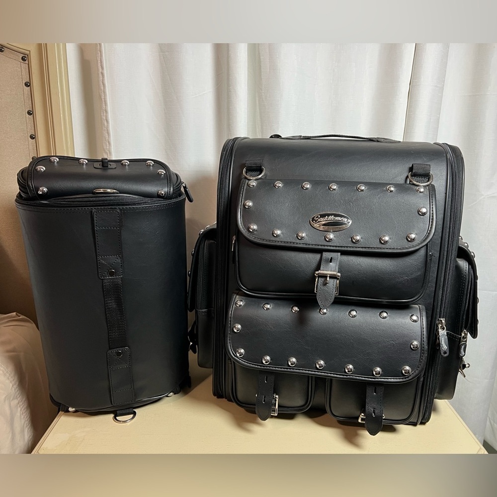 Saddlemen Motorcycle Bag Black with Silver Accents